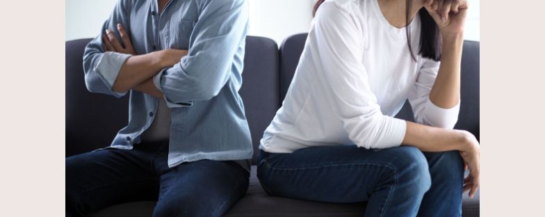 Il silenzio manipolatorio e tossico in una relazione: come riconoscerlo e cosa fare