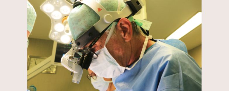 Istituto Clinico Sant’Ambrogio: impiantato un anello protesico per riparare la valvola bicuspide